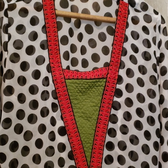 Tunic - Picture 3 of 5